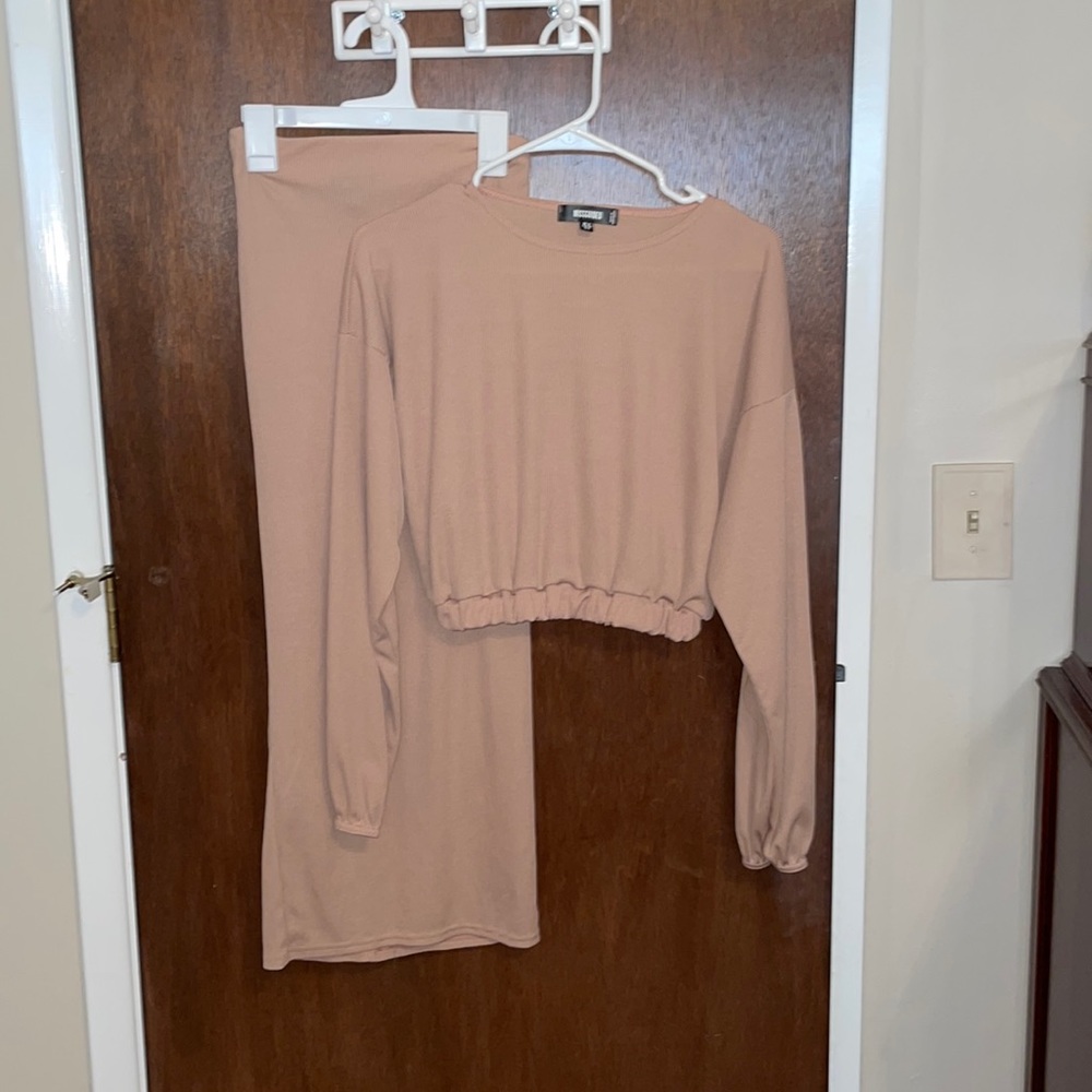 Missguided matching top and skirt.